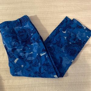 Ann Taylor Carnegie Crop Size 8 Blue Floral